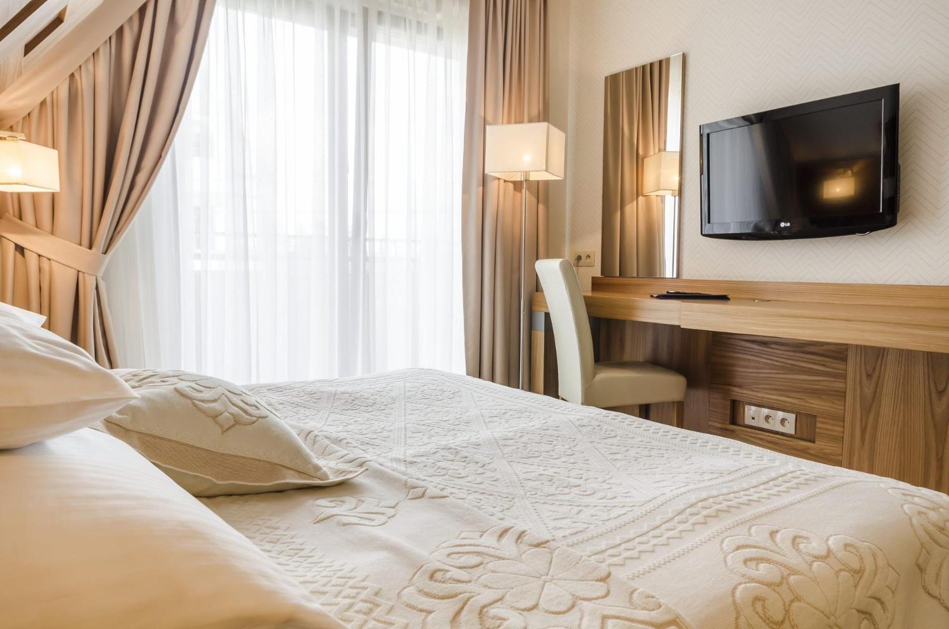 Hotel Zbojnicowka Bukowina Tatrzańska Exteriör bild